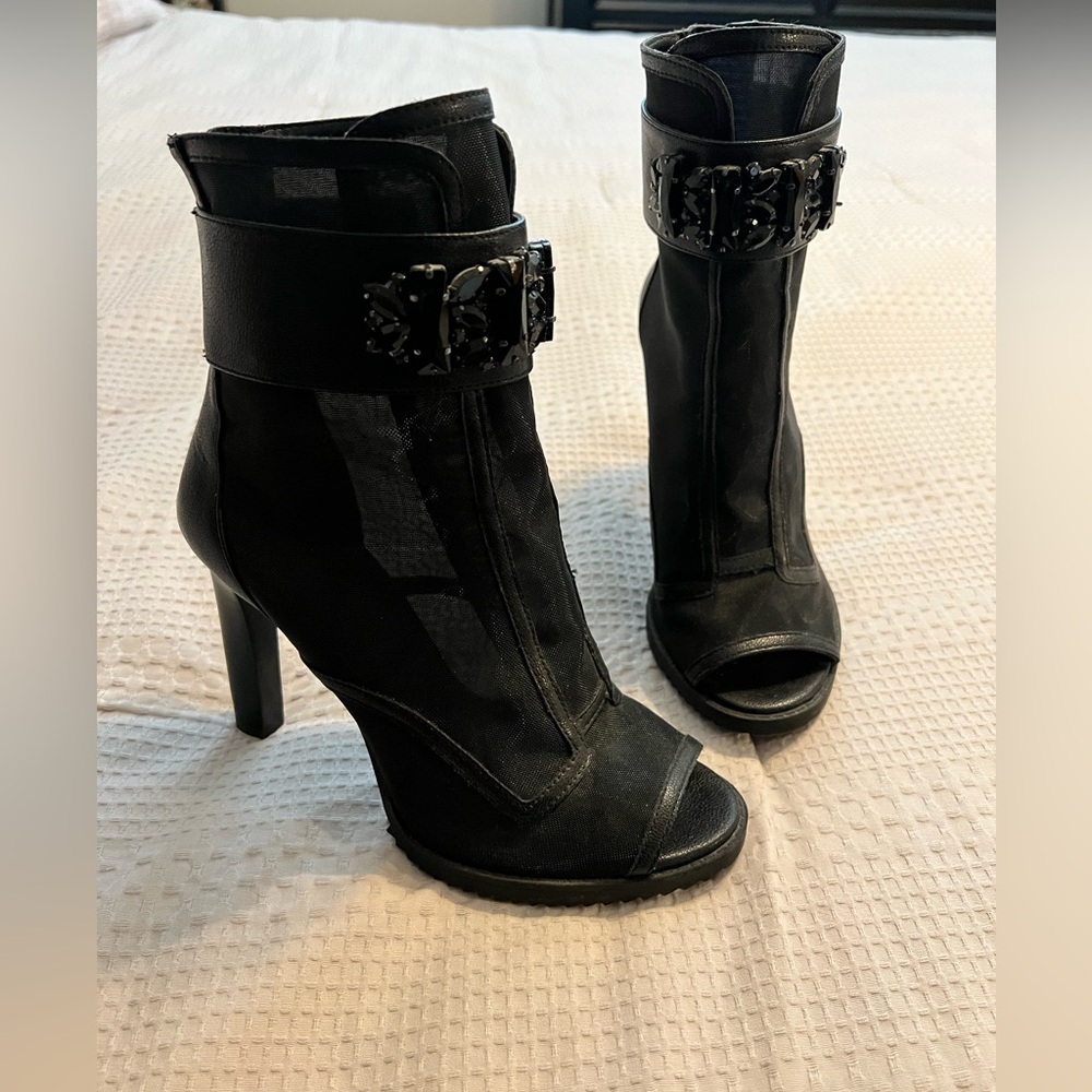 Karl lagerfeld booties sandals